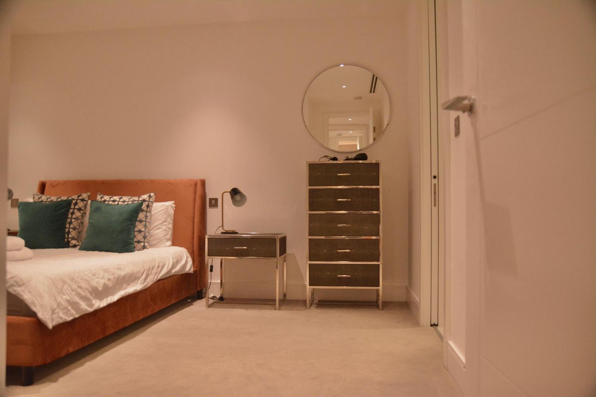 Appartement 250 Road 2 Bollinder Place Ec1v 2ah 2bed Luxury Apartments-this Is Full Address *